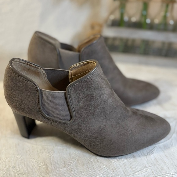 LifeStride Soft System Flex Women’s 7.5M Gilmore Taupe Ankle Boots - Picture 1 of 7